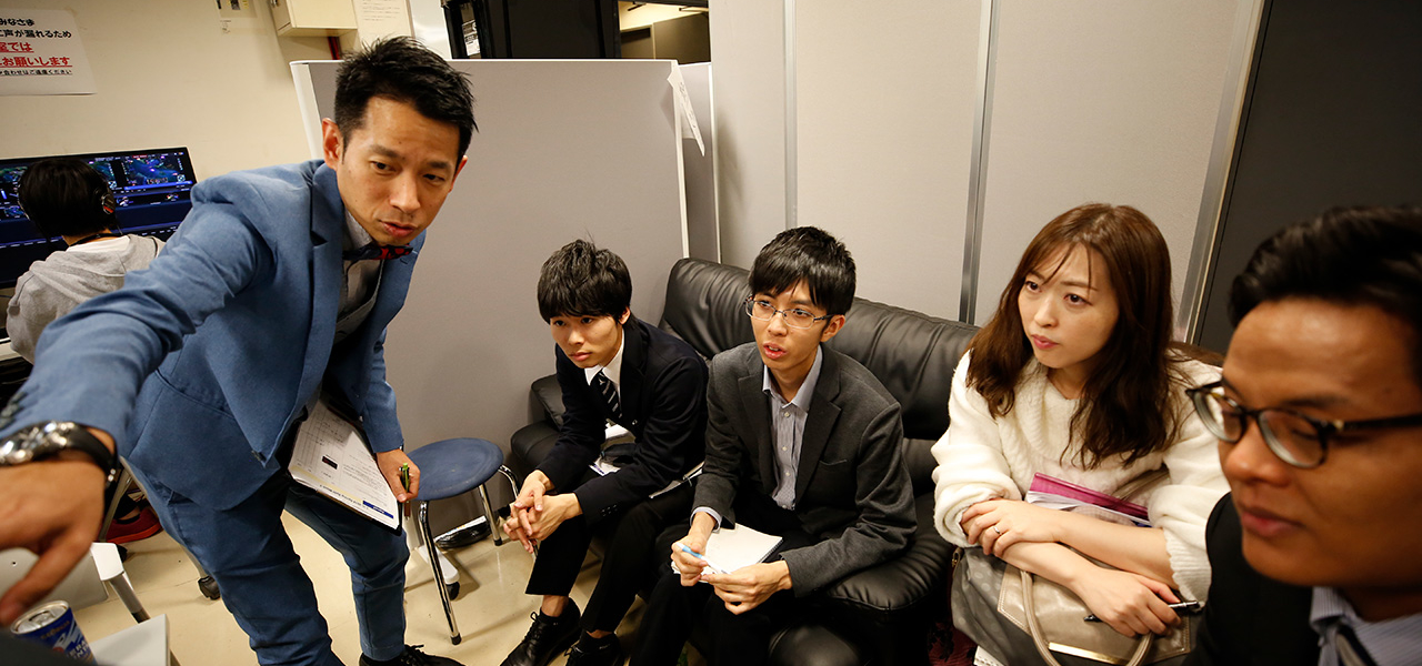 Jaeger&Recruit登場「eyesさんはパパ、Revolさんはママ」 Jaeger&Recruit登場「eyesさんはパパ、Revolさんはママ」